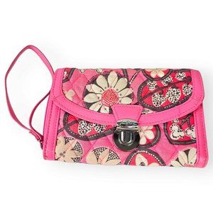VERA BRADLEY Pushlock Wristlet Perfect Phone Size Plush Pink Wristlet Wallet
